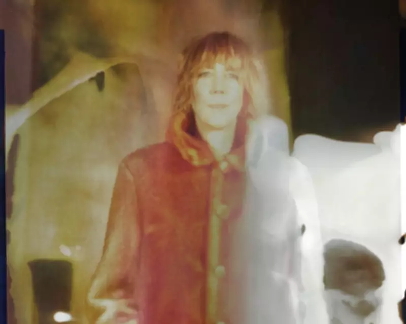 Beth Orton on AI, Bowie, and the Tube Carriage That Sang Her Song