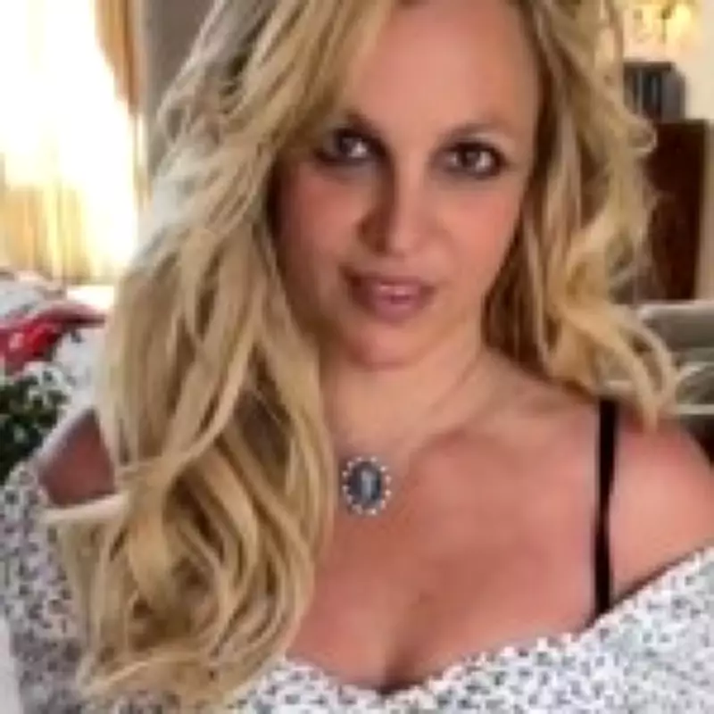 Britney Spears Charged With DUI After Arrest, Leaves Rehab