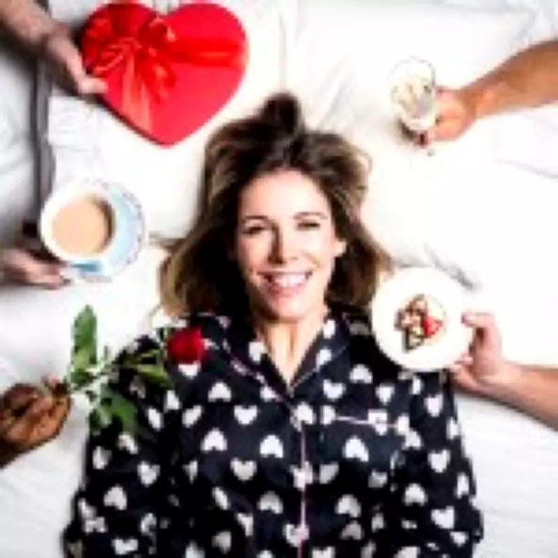 Channel 4 Must Revive Groundbreaking Dating Show Five Guys A Week