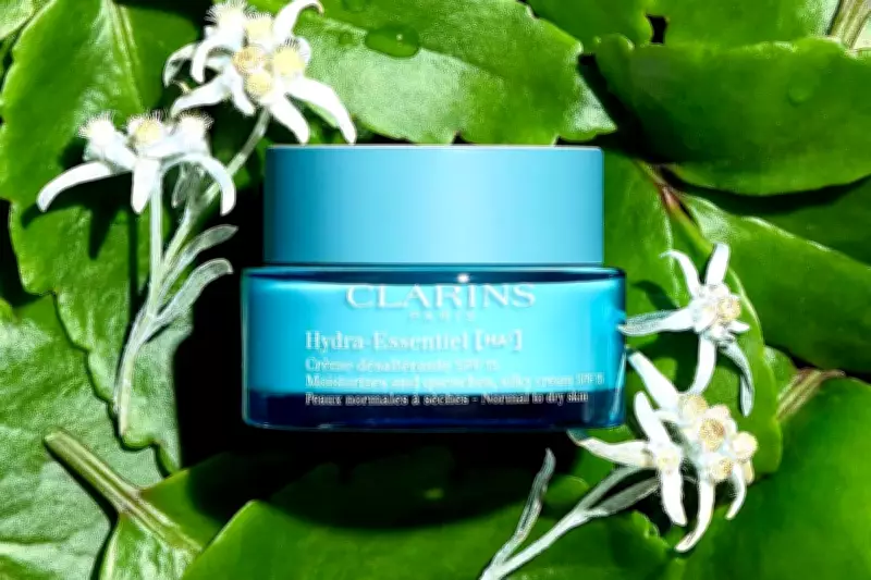 Clarins Hydra-Essentiel Moisturiser: Premium Skincare Deal on Amazon