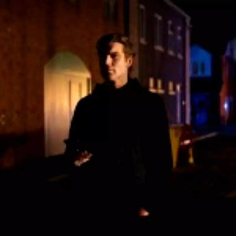 Coronation Street: Gary Windass Revealed as Theo Murder Suspect with Dark Past