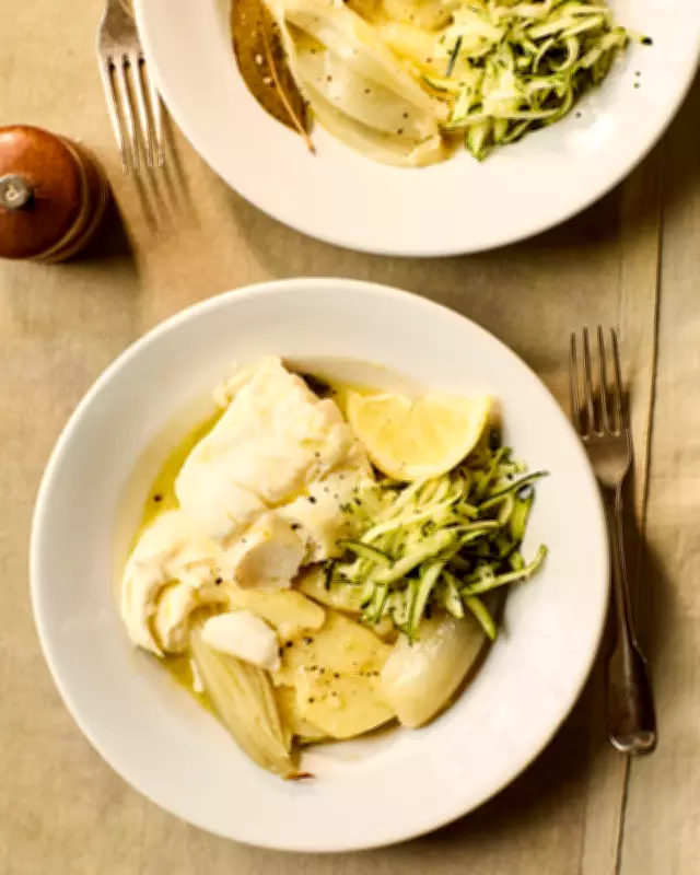 Creative Ways to Use Bald Lemons: From Ice Cubes to Syrup