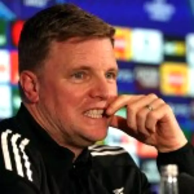 Danny Murphy Urges Liverpool to Target Newcastle's Lewis Hall