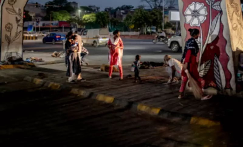 Delhi Homeless Family Struggles to Survive Extreme Heatwave