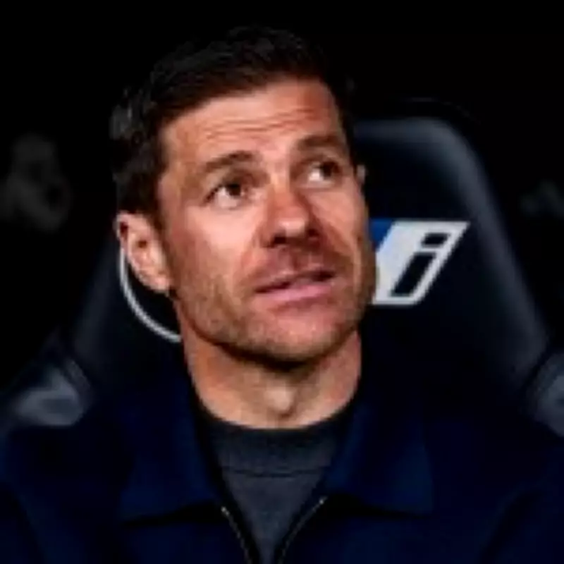 Gallas Warns Alonso to Watch Out for Chelsea Duo Fernandez and Cucurella