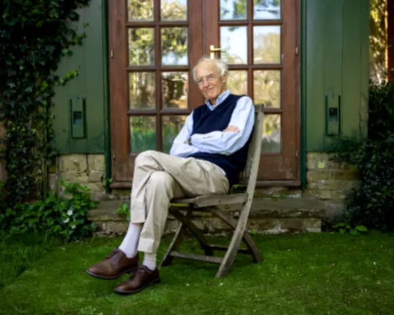Guardian View on Writers' Retirements: The Sense of an Ending