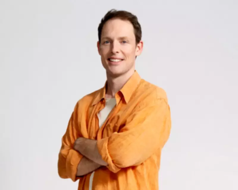 Guy Montgomery on Spelling Bees, Guns, and Jacinda Ardern