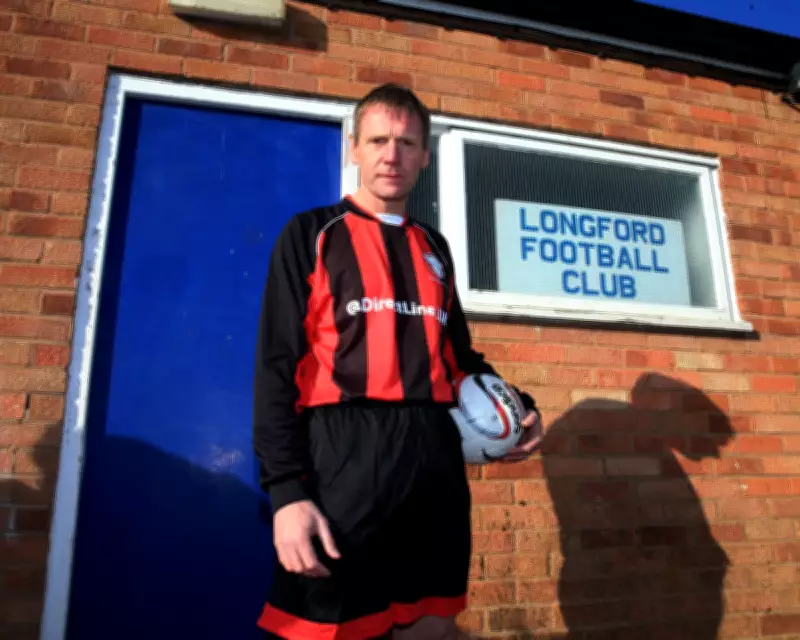 Has any football team finished on zero points without a deduction?