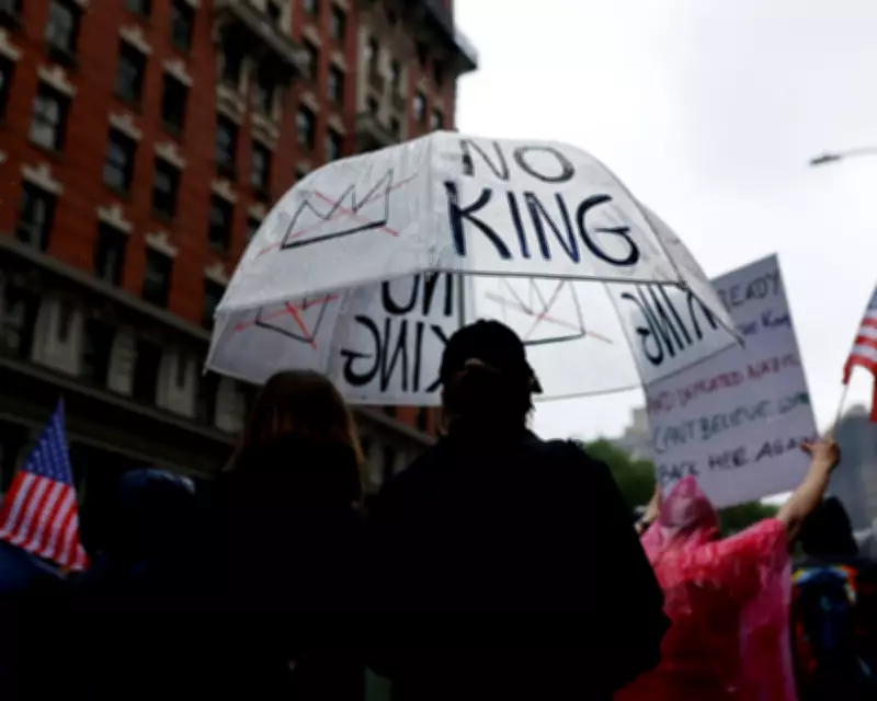 How to Get More Men to Join the Anti-Trump Resistance Movement