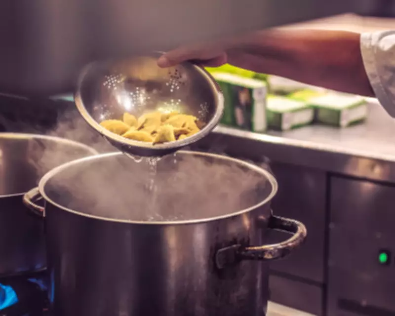 How to Stop Pasta Sticking Together: Expert Tips for Perfectly Cooked Pasta