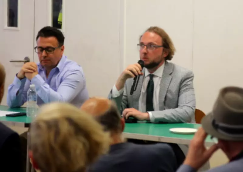 Labour Latecomers Leave Stage Free for New Alliance to Demand Change at Council