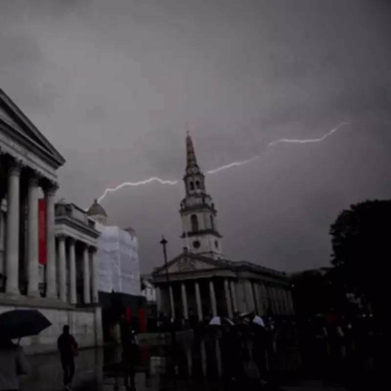 Lightning Strike Disrupts South London Railway Services