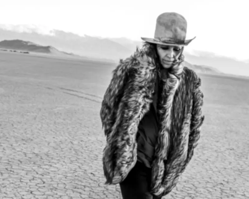 Linda Perry on 4 Non Blondes: 'Let It Die Here' Documentary
