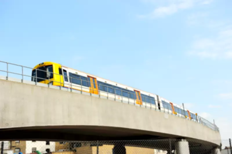 London Overground Unaffected by May 2026 Tube Strikes: Key Info