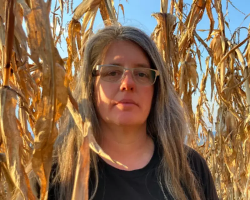 Marisa Anderson: The Anthology of UnAmerican Folk Music Review – Global Tunes Reimagined