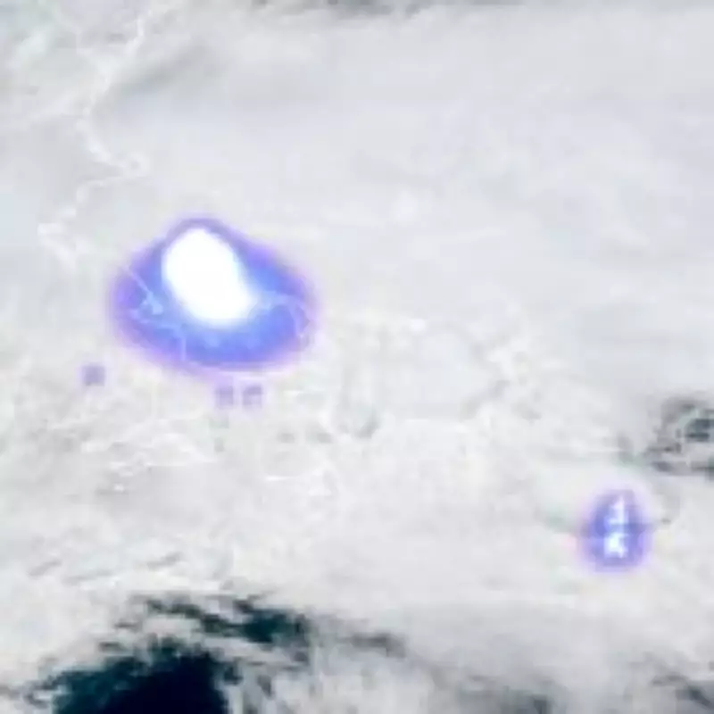 Meteor Explodes Over Massachusetts, Sonic Boom Shakes Homes
