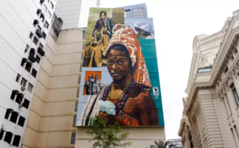 Mural Project Redresses Rio's Monument Imbalance of Black Figures