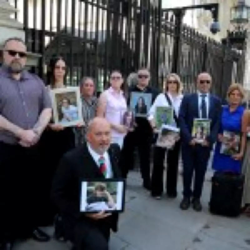 Parents Urge Starmer to Ban Social Media for Kids Before More Lives Lost
