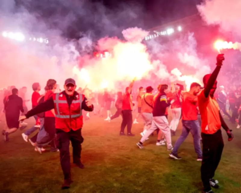 Prague Derby Abandoned After Slavia Fans Storm Pitch, Face Heavy Sanctions