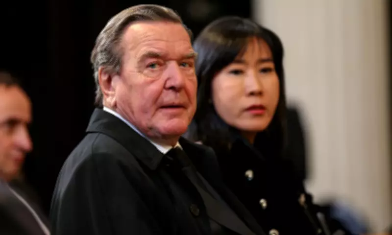 Putin Proposes Schröder as Ukraine Mediator, Berlin Skeptical