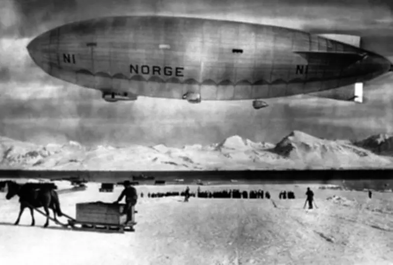 Roald Amundsen's 1926 North Pole Airship Flight: A Historic Journey