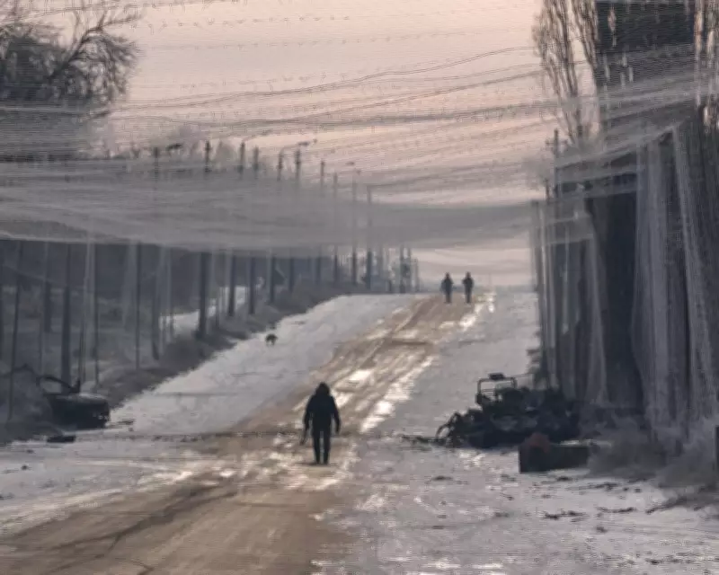 Russia Advances on Ukraine's Fortress Belt in Donetsk Region
