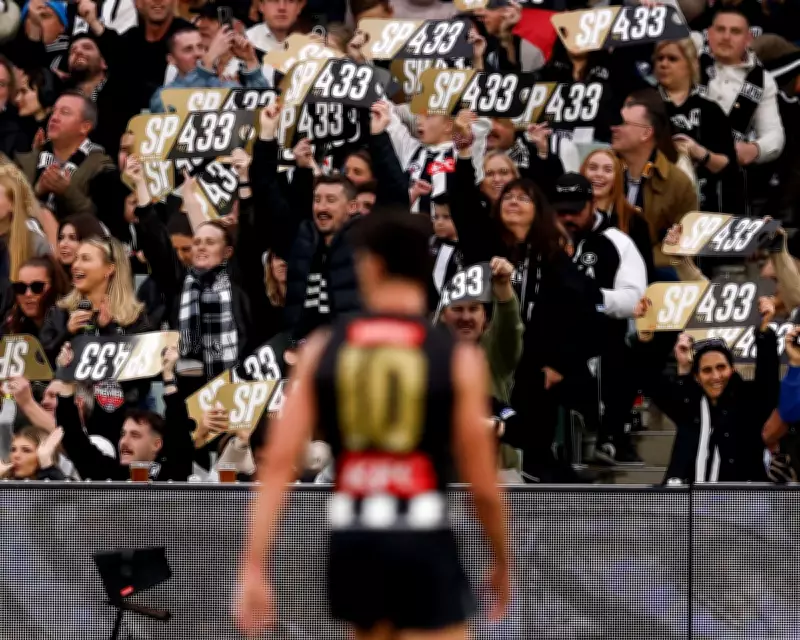 Scott Pendlebury Breaks AFL Games Record in Style with 433rd Match