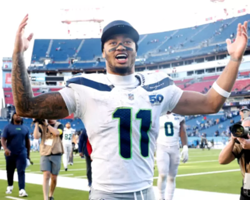 Seahawks' Smith-Njigba Jokes After Receiving Wrong NFL Trophy