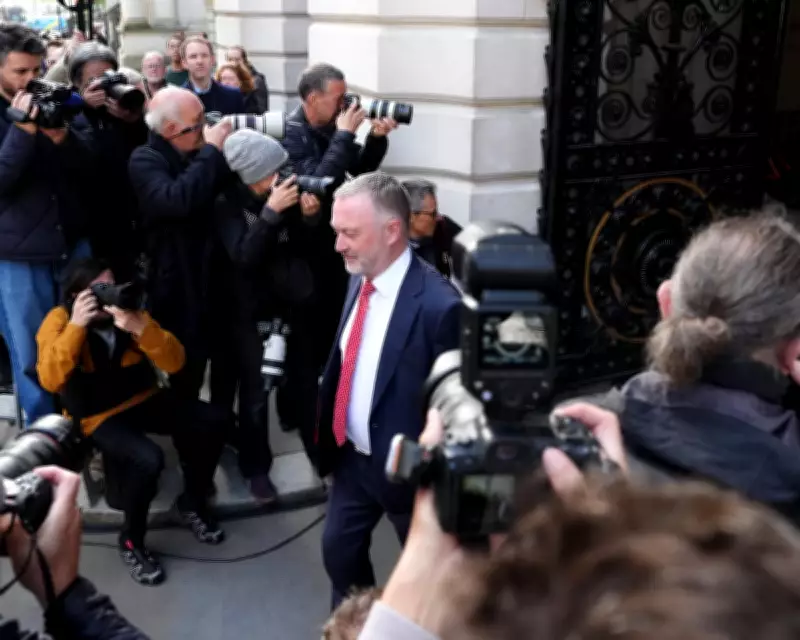 Starmer Ally Admits PM Unpopular, Warns Against Copying Tories