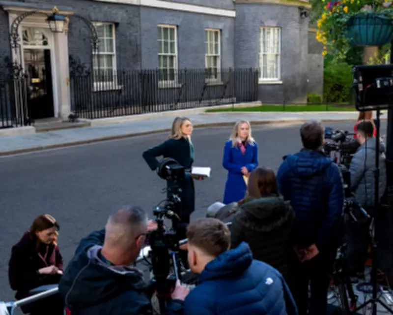 Starmer Faces Growing Rebellion as Cabinet Support Wanes