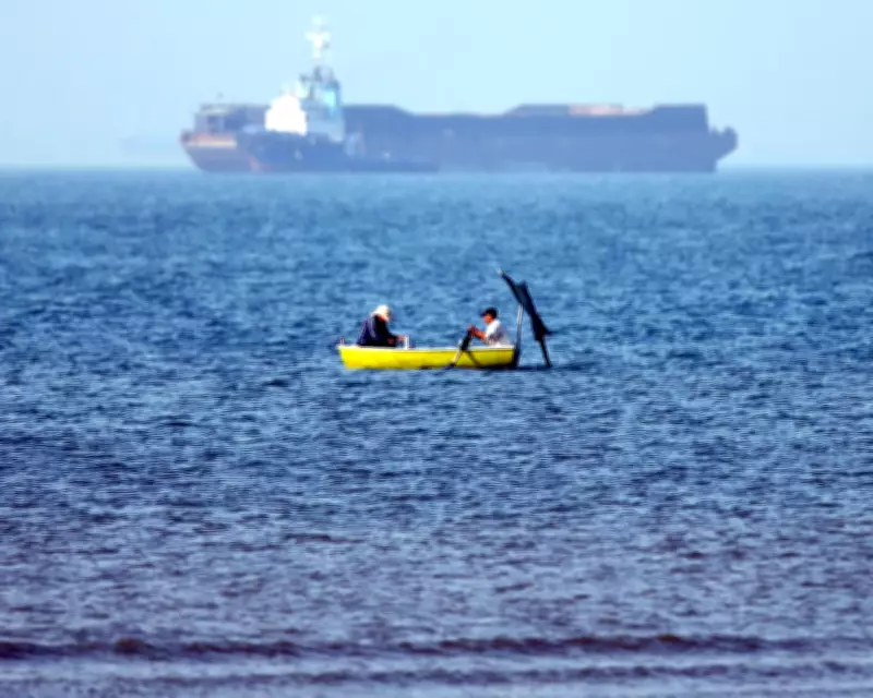 Tensions Rise in Strait of Hormuz as Trump Threatens Iran