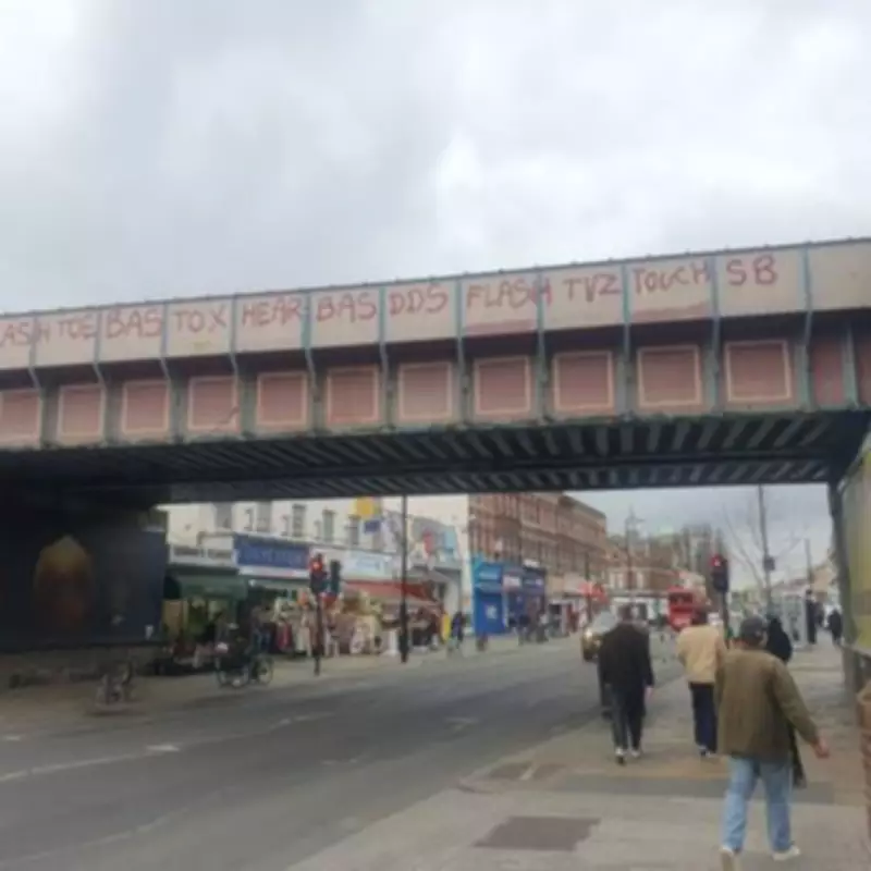 TfL Fails to Repaint West London Bridge Despite March Deadline