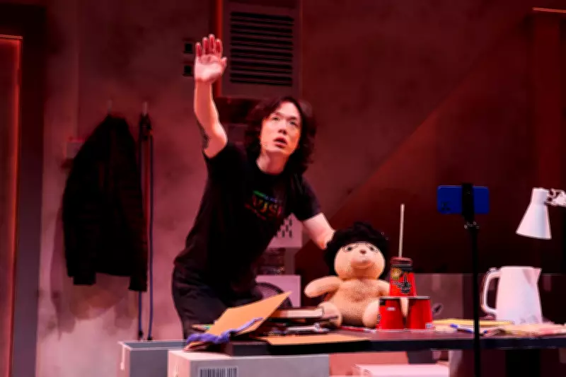 The Last Man: A Preposterous One-Man Zombie Apocalypse Musical