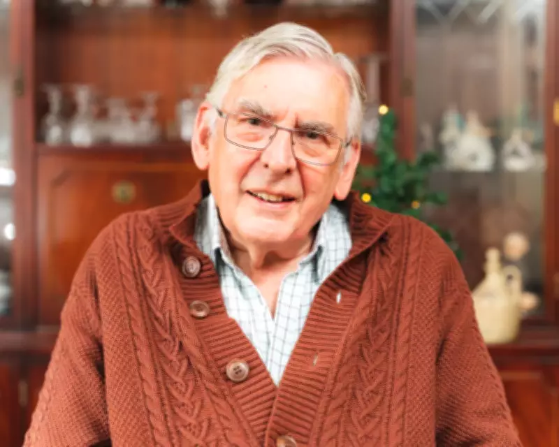 Tony Worthington, Labour MP and Campaigner for Asbestos Victims, Dies at 84