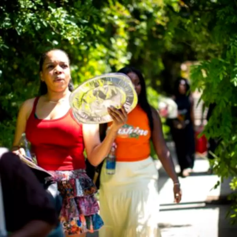 UK Hottest May Day Record Broken as London Reaches 33.5°C