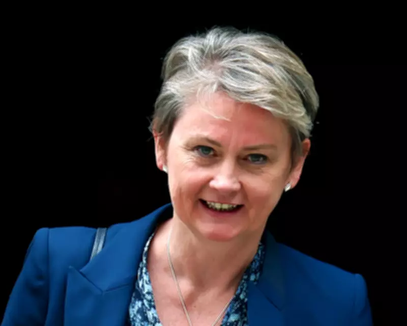 UK Ministers Urge Labour MPs to Stop Anonymous Briefings