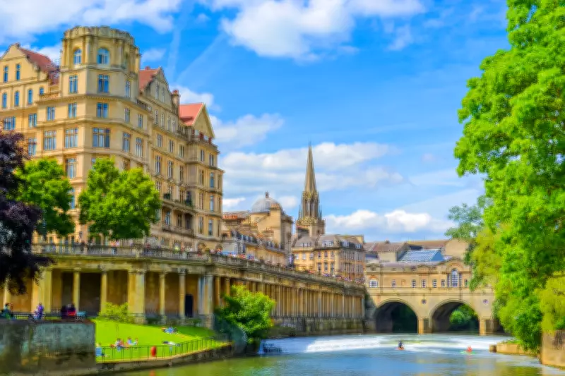 Ultimate Weekend Guide to Birmingham: Art, Canals, and Nightlife