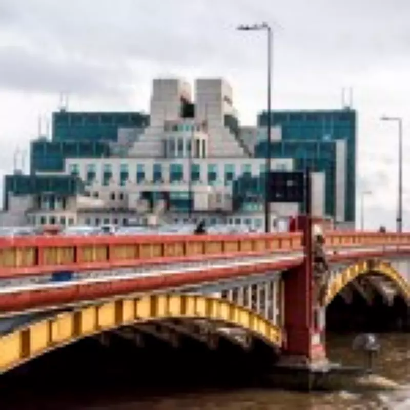 Vauxhall Bridge Gets 18-Tonne Weight Limit After Deterioration Found