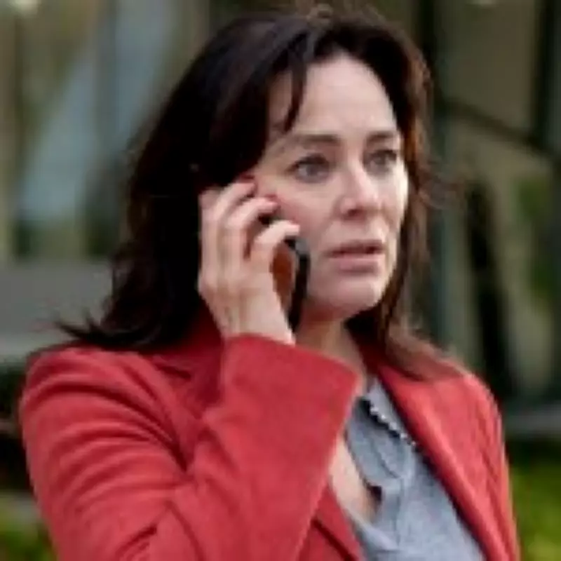 Viewers Can't Stop Bingeing 'Ridiculously Bad' Yet 'Weirdly Intriguing' Stalker Drama