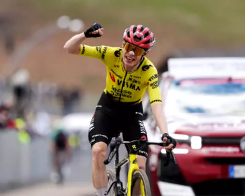 Vingegaard Dominates Blockhaus Summit to Win Giro Stage