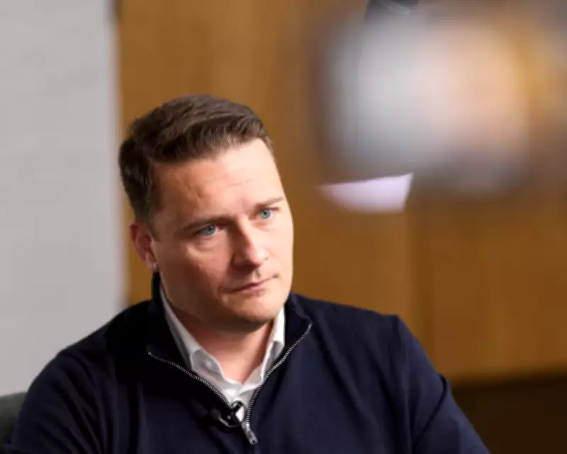 Wes Streeting Calls for Partial Social Media Ban for Under-16s