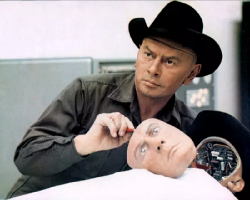 Westworld's Return Perfectly Captures AI's Flattery-Obsessed Age