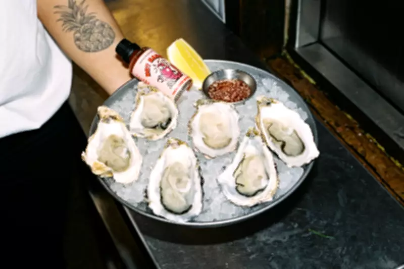 Wright Brothers Borough Market: £1 Oysters During Happy Hour