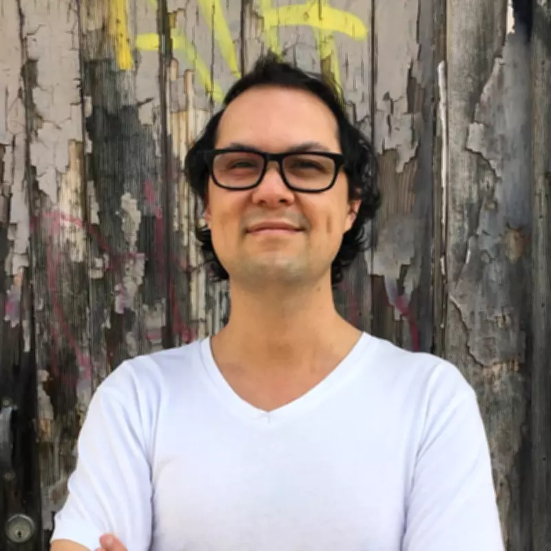 Zeno Sworder's 'Once I Was a Giant' Wins Australian Book of the Year