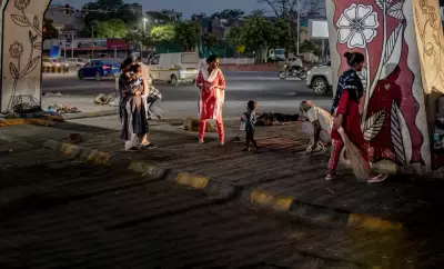 Delhi Homeless Family Struggles to Survive Extreme Heatwave