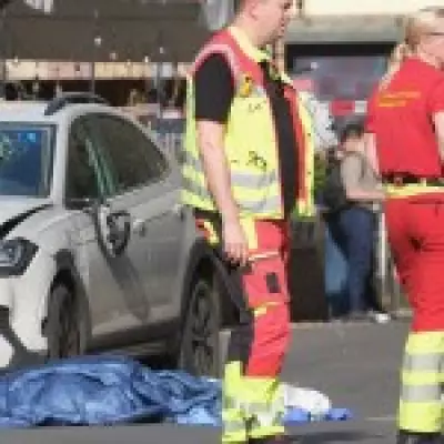 Two dead, 20 injured after car plows into crowd in Leipzig, Germany