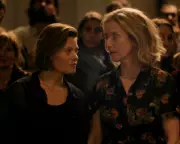 A Woman's Life Review: Breezy Comedy of Midlife Crisis and Same-Sex Affair