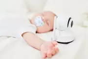Amazon Deal: HelloBaby Baby Monitor Without WiFi for £39.99