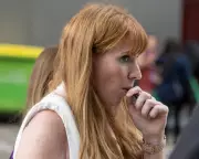 Angela Rayner Quits Vaping: A Sign of Ambition or Authenticity?