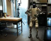Anthropic Co-Founder: AI to Win Nobel Prize Within Year, Robots to Aid Tradespeople in 2 Years